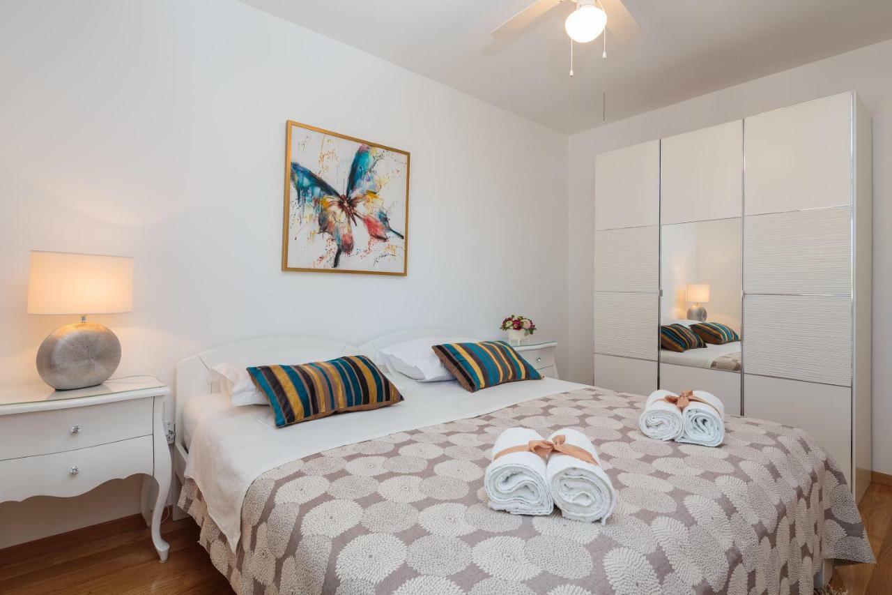 Holiday Home Brac Supetar Exterior photo